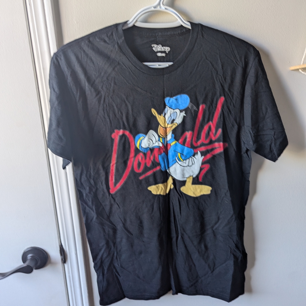 NWOT Disney Donald Duck Unisex Black T-Shirt
